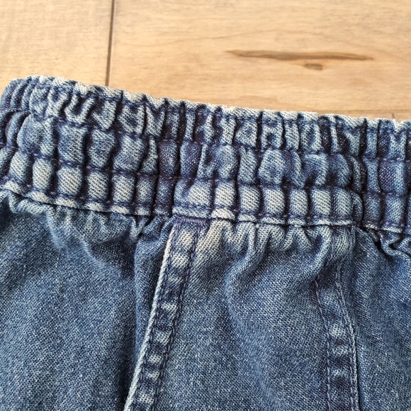 Vintage denim bermudas with flamingos 🦩 - Picture 8 of 10